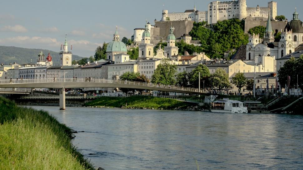 Mozart'�n izleri bu �ehirde ya��yor! Salzburg'un her k��esi tarih kokuyor...