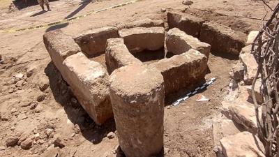 Mardin'de ilgin� ke�if... Yol �al��mas�nda tarihi bloklar bulundu