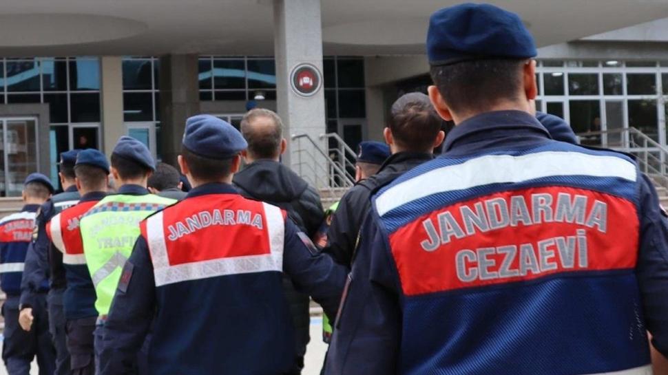 Baro ba�kan� ve 12 avukata g�zalt�! Jandarma d��meye bast�