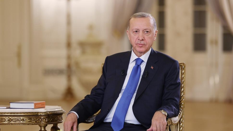Başkan Erdoğan güven mektuplarını kabul etti