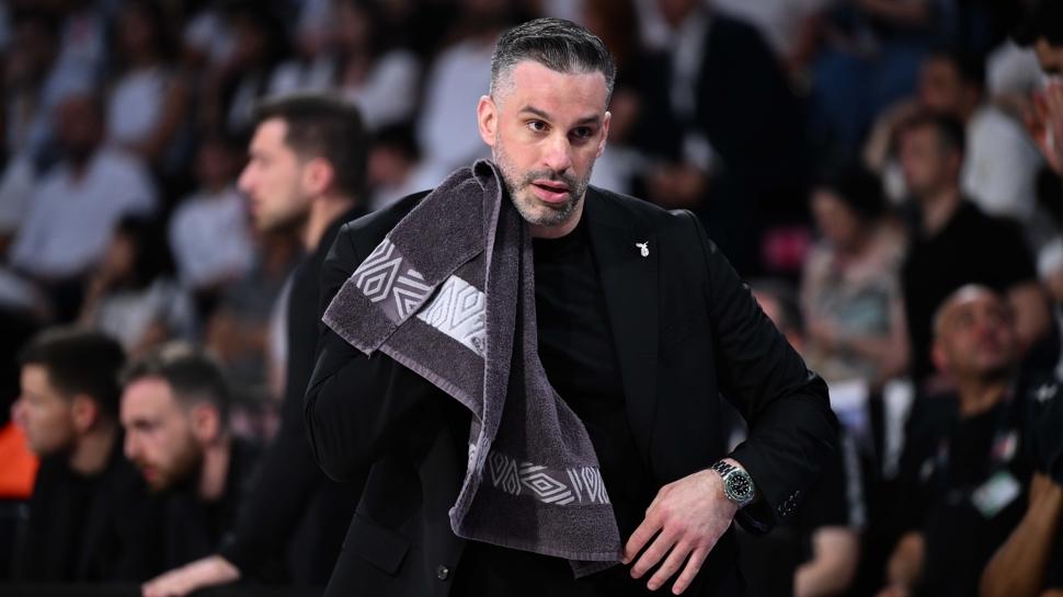 Derbide Dusan Alimpijevic ihraç edildi!