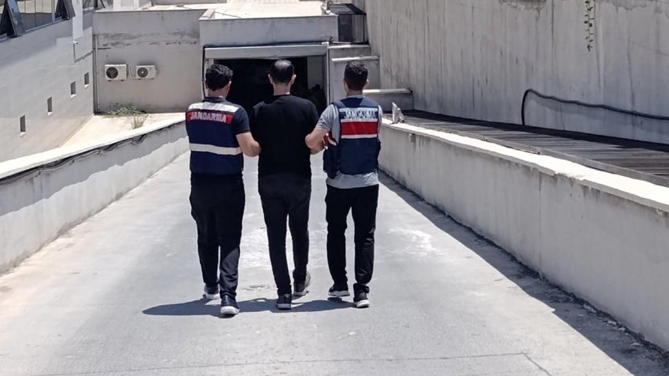 Mersin ve İzmir'de terör örgütü operasyonu: 2 şüpheli tutuklandı