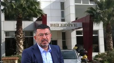 Seferihisar Belediyesi'ne operasyon! R��vet Veli A�baba'ya uzand�