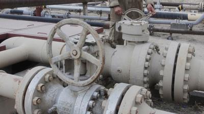 T�rkiye'nin petrol faturas� hafifliyor: �thalatta y�zde 12,6 azalma