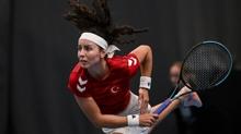 Milli tenis�i Ayla Aksu, Portekiz'de �eyrek finalde