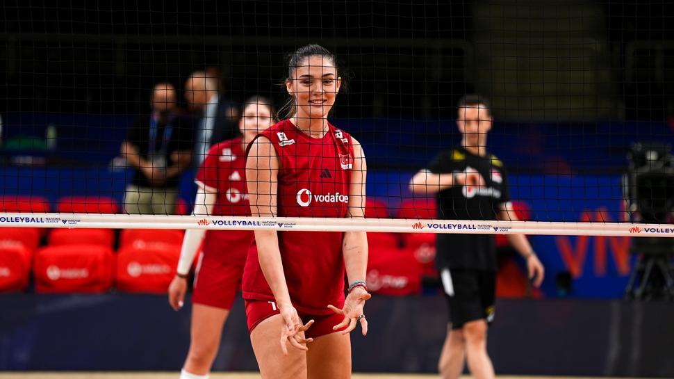 Voleybol Federasyonu'ndan Zehra Güneş açıklaması!