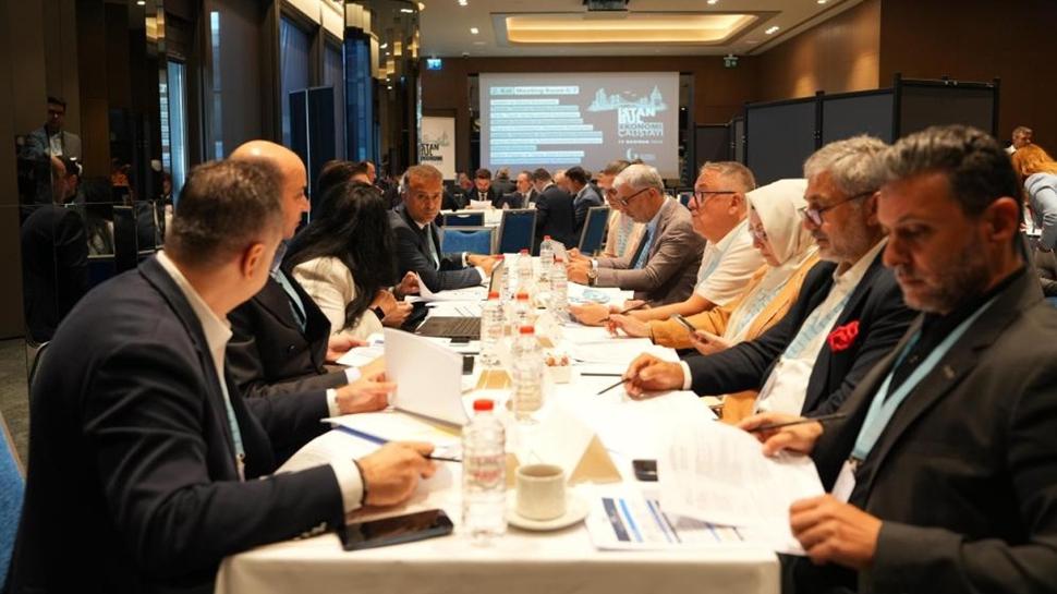AK Parti'den İstanbul ekonomisi için zirve! Rapor Başkan Erdoğan'a sunulacak
