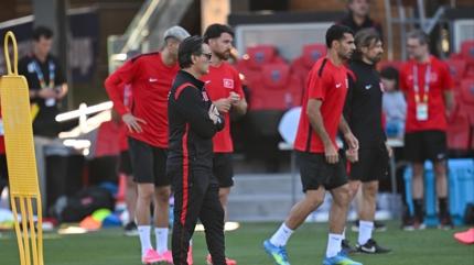 Milliler, San Jose'deki ilk antrenman�n� yapt�