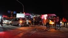 Ni�de'de zincirleme kaza: 10 ki�i yaraland�