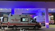 Y�ksekova'da trafik facias�: 2 �l�, 3 yaral�