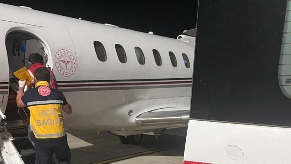 Tokat'ta ambulans uçak 9 günlük bebek için havalandı