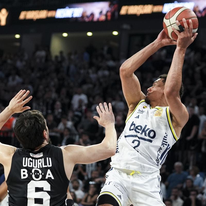 Final serisinin MVP'si Wade Baldwin oldu!