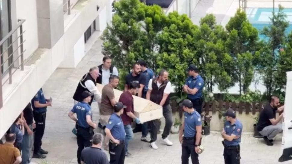 Lüks sitede şüpheli ölüm! Boşanan eski çiftin cansız bedeni bulundu