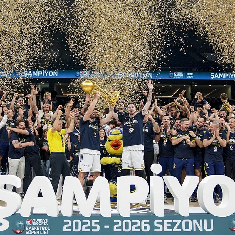 �ampiyon Fenerbah�e Beko! Finalde Be�ikta�'� devirdi