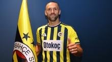 Fenerbah�e, Vedat Muriqi'i resmen a��klad�! 3 y�ll�k imzay� att�