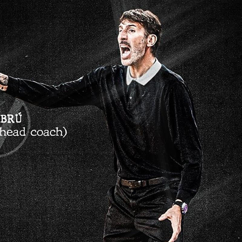 Virtus Bologna'un yeni ba�antren�r� Alex Mumbru oldu