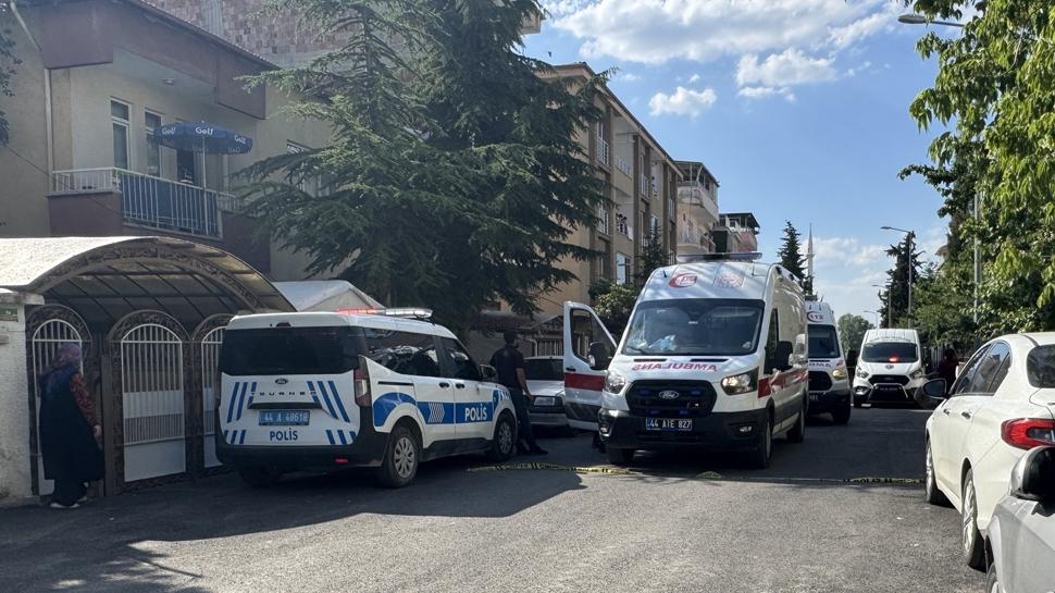 Aile içi kavgada silahlar konuştu! 4 kişi yaralandı