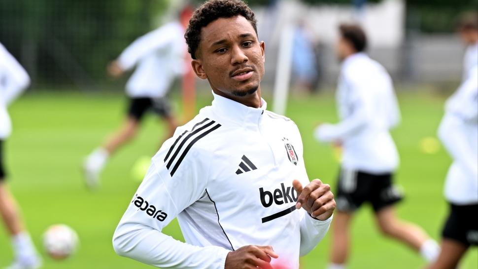 Beşiktaş'ta Felix Uduokhai ile yollar ayrılıyor