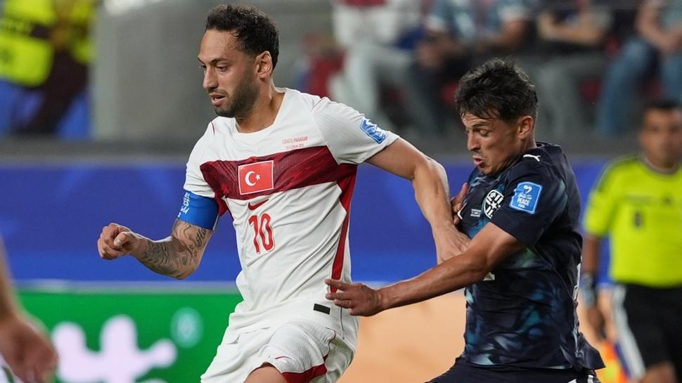 Hakan Çalhanoğlu'ndan açıklama! "Bir şutla maçı kaybettik"