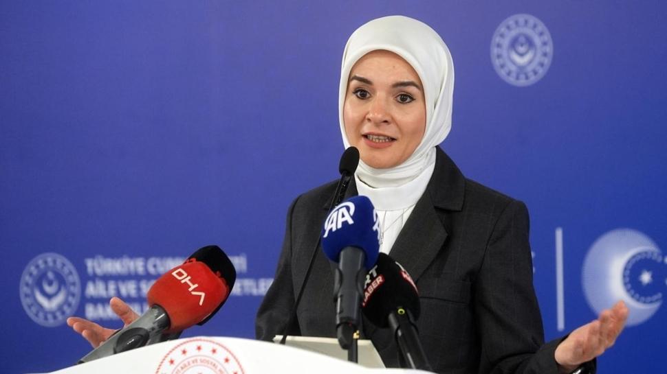 Bakan Göktaş'tan başörtülülere nefret söylemi kullanan şahsa suç duyurusu: Sonuna kadar takipçiyiz