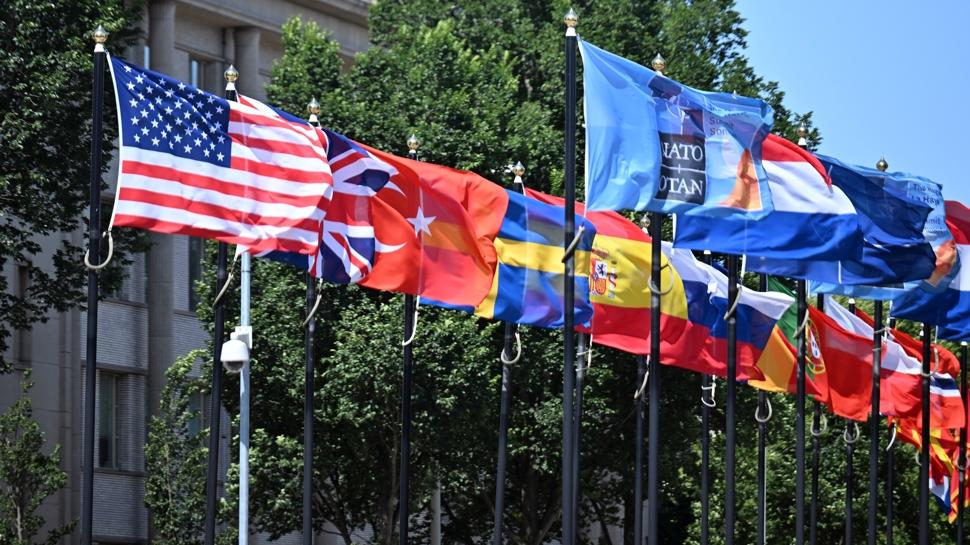 İstanbul'da NATO diplomasisi: 32 ülkeden üst düzey katılım