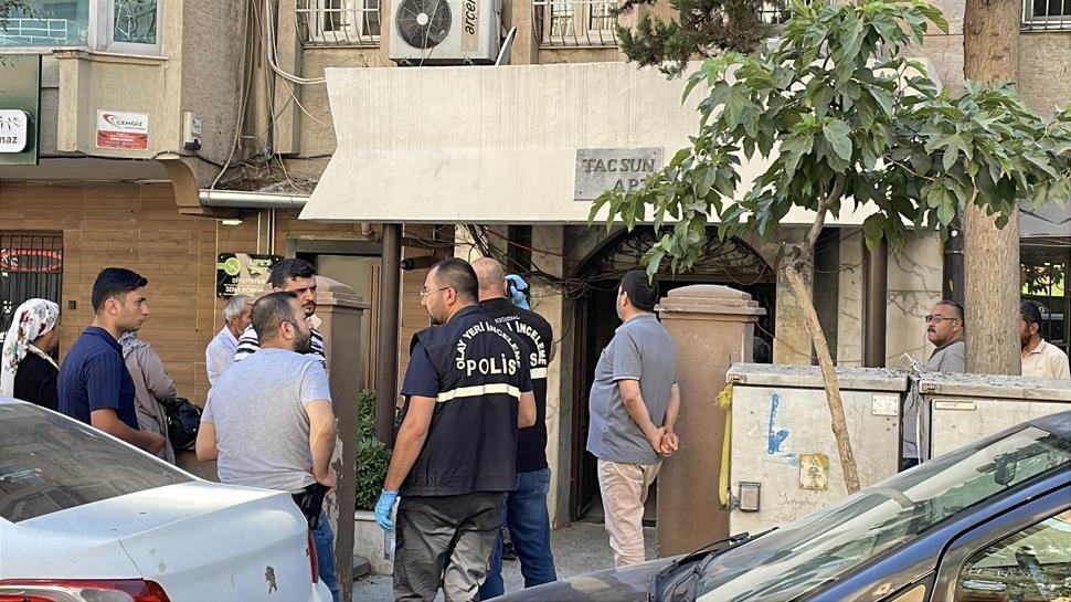 Kendisinden haber alınamayan kişi hukuk bürosunda ölü bulundu