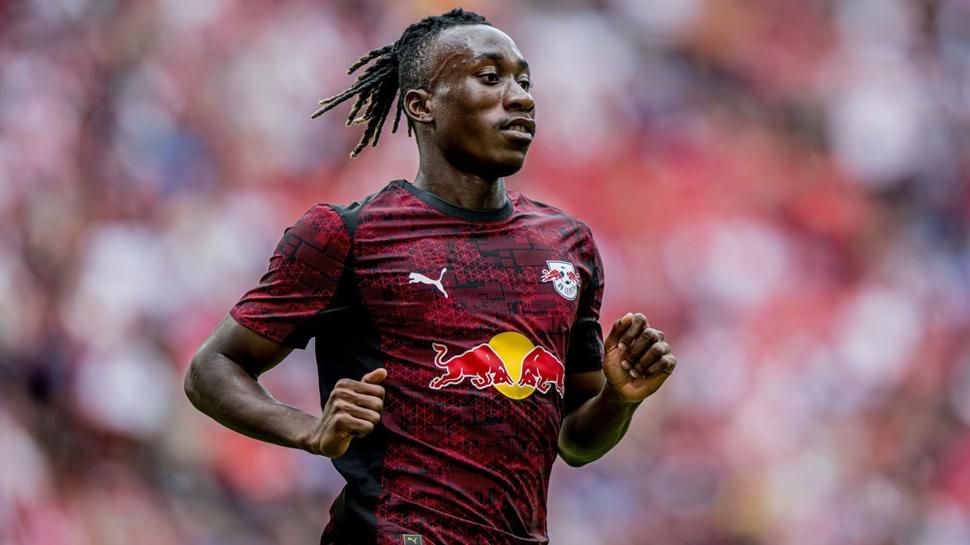 Liverpool'dan Yan Diomande hamlesi