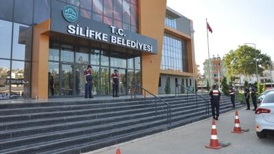 CHP'li belediyede r��vet �ark�... Ba�kan Yard�mc�s� g�zalt�na al�nd�