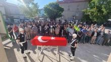 G�rev ba��nda hayat�n� kaybeden polis memuru son yolculu�una u�urland�