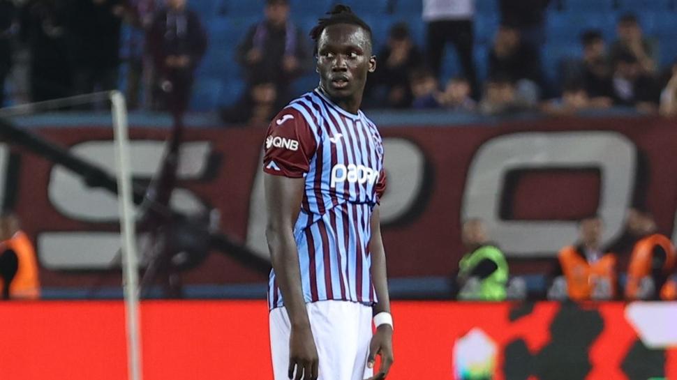 Trabzonspor'da Batista Mendy için yol gözüktü