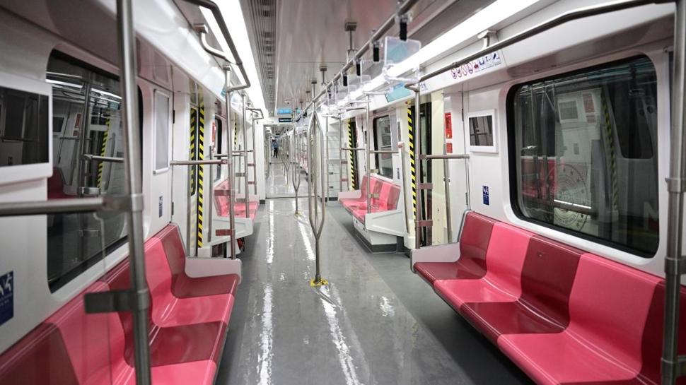 Türkiye'nin en yeni metro hattı ilk gününde 10 bin 21 yolcu taşıdı