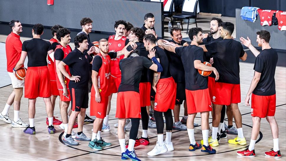 12 Dev Adam, Bosna Hersek maçı hazırlıklarına başladı