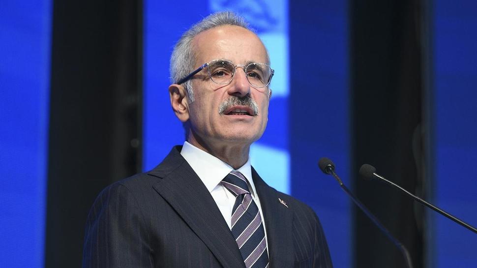 Bakan Uraloğlu'ndan kruvaziyer gemi mesajı: Son 14 yılın en yüksek yolcu sayısına ulaştık