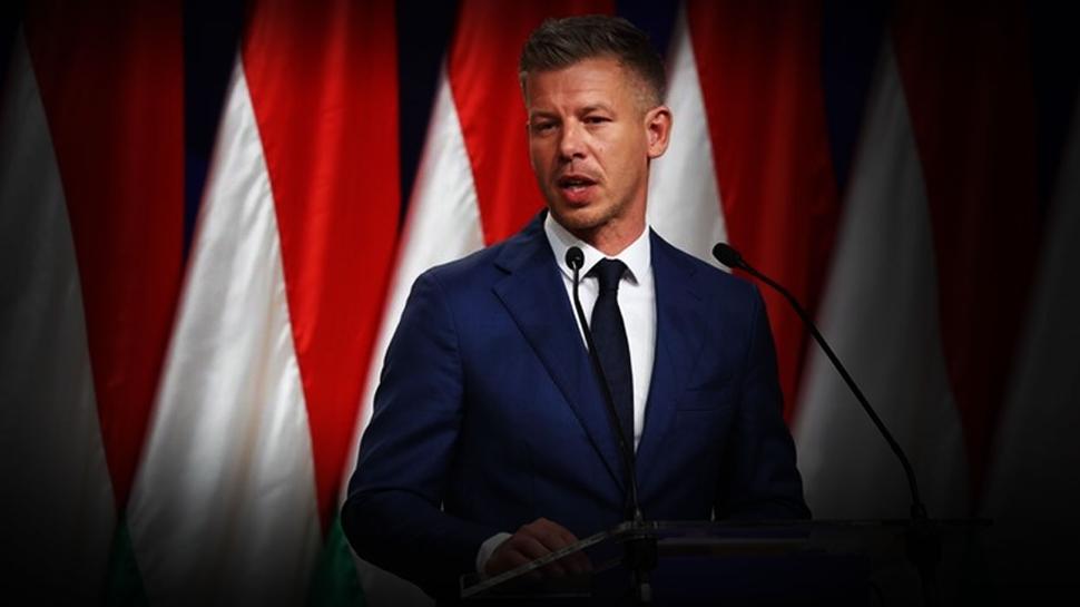 Macaristan'da balyoz harekatı: Magyar cumhurbaşkanını görevden almaya çalışıyor