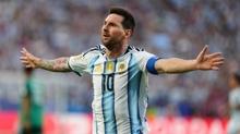 Lionel Messi tarihe ge�ti! Miroslav Klose'yi sollad�