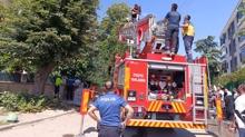 Bursa'da apartman dairesinde yang�n! Binada ya�ayanlar tahliye edildi