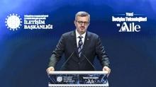 �leti�im Ba�kan� Duran'dan ''aile'' vurgusu: Nesillerin yeti�mesinde hayati bir �neme sahip