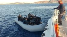 �zmir a��klar�nda ka��� plan�! 4'� �ocuk 65 d�zensiz g��men yakaland�