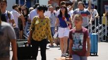 K�rfez'deki gerilim T�rkiye'yi �ne ��kard�! Yabanc� turistlerin tercihi Akdeniz oldu