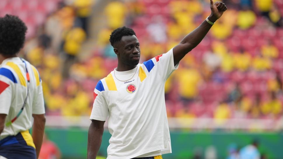 Galatasaraylı Davinson Sanchez, beğeni topladı