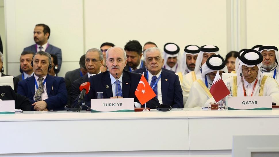 Kurtulmuş'tan Bakü'de birlik çağrısı: İslam dünyası yeni dönemin güç merkezi olmaya aday