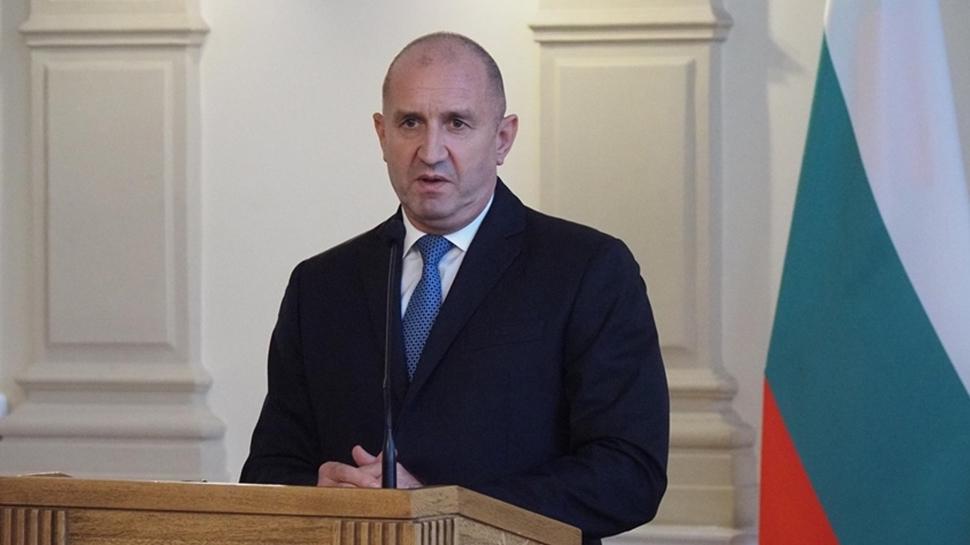 Radev, ABD uçaklarının ay sonunda ayrılacağını açıkladı
