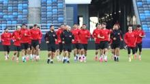 Milliler, Los Angeles'taki ilk idman�n� yapt�