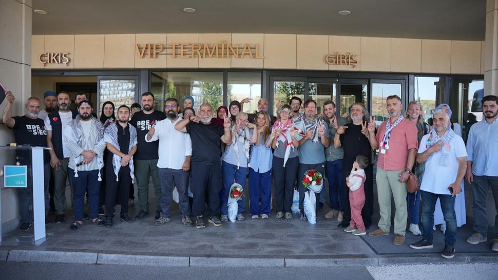 Türkiye devreye girmişti: Sumud Filosu aktivistleri serbest bırakıldı