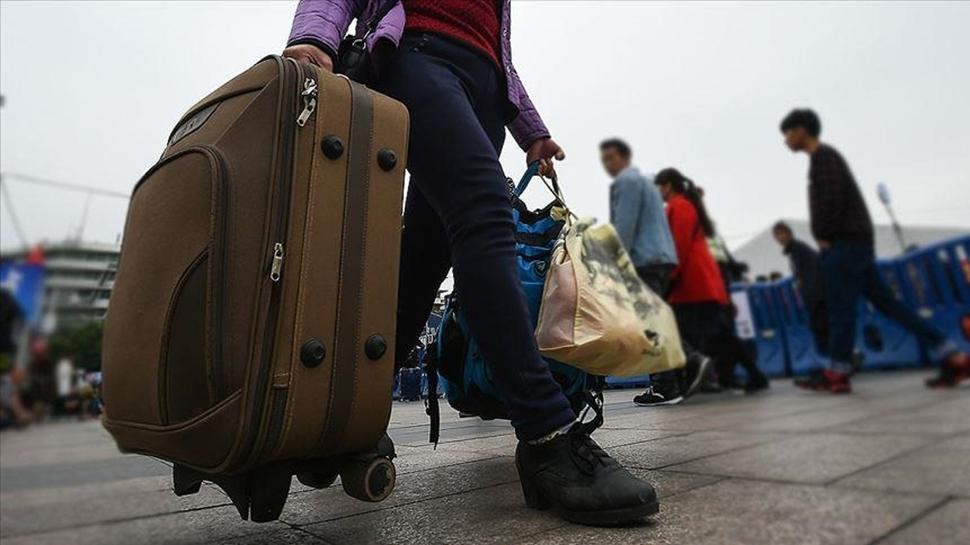 Türkiye'ye göçte artış yaşanıyor: 393 bin 829 kişi geldi