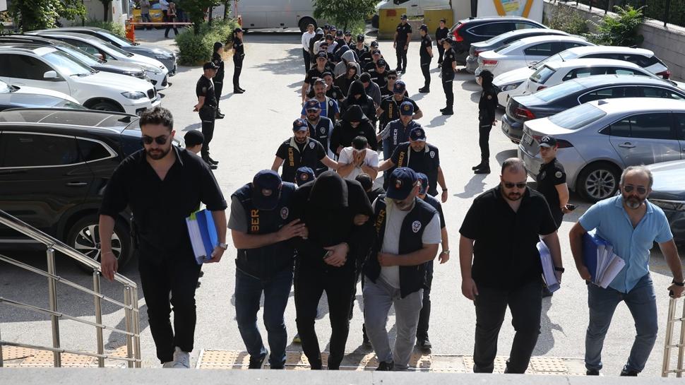 2,3 milyar liralık çeteye baskın: 14 şüpheli adliye sevk edildi