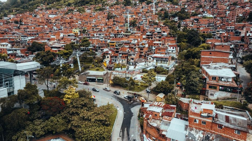 Bir zamanlar korkunun adresiydi... Medellin �imdi turizm cenneti oldu!