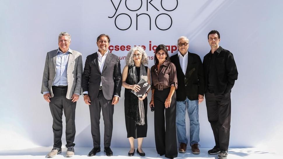 Sak�p Sabanc� M�zesi, Japon sanat�� Yoko Ono'nun ���ses ve ��yap�� sergisine evsahipli�i yap�yor