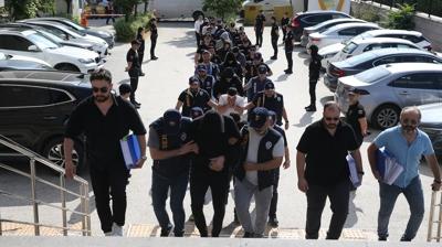 2,3 milyar liral�k �eteye bask�n: 14 ��pheli adliye sevk edildi