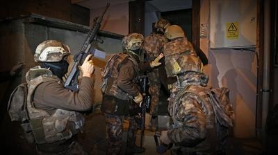 Ba�kent'te NATO operasyonu: 103 ��pheli tutukland�